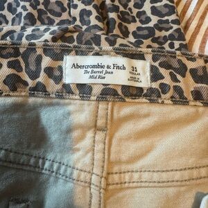 Abercrombie & Fitch Animal Print Barrel Jeans